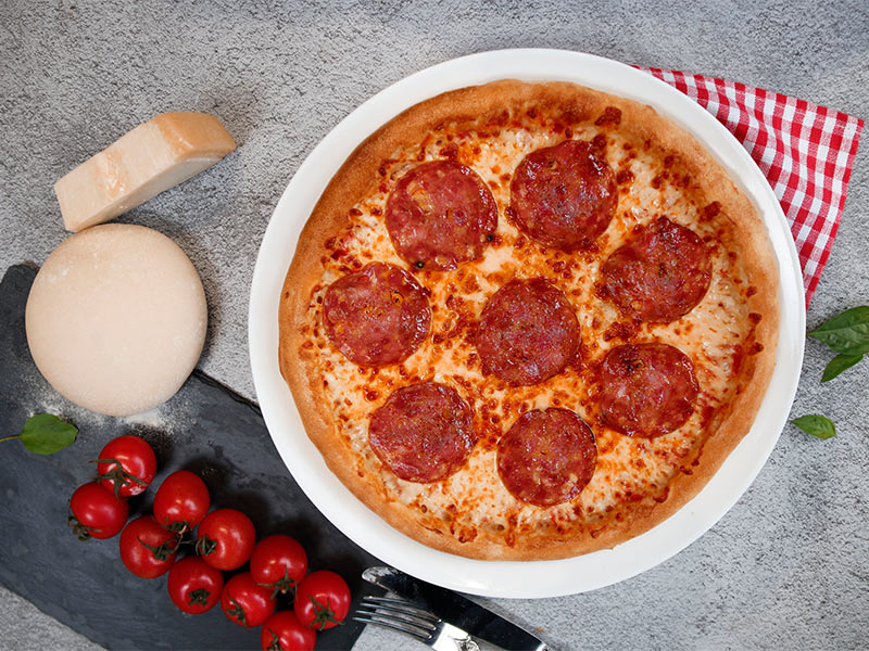 American-style-Pizza